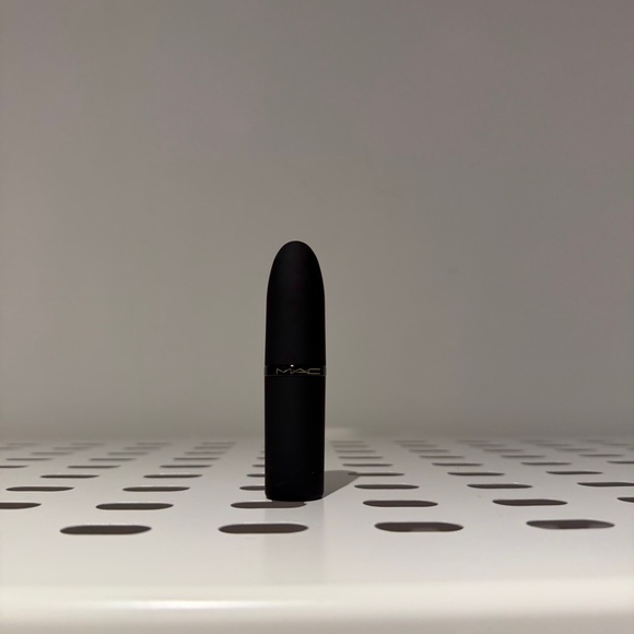 MAC POWDER KISS HAZY MATTE LIPSTICK - On my mind - Picture 4 of 5